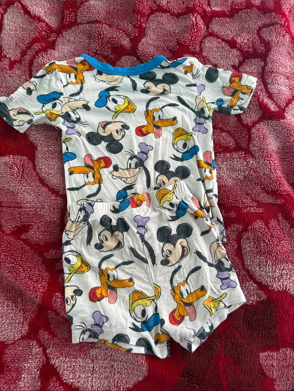 Disney Character short pjs 3t